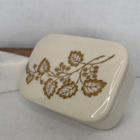 Vintage Lenox Ivory and Gold Floral Leaf Ceramic Trinket Box